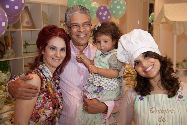 Aline Barros comemora aniversário de 2 anos da filha Maria Catherine (Foto: Raquel Peixoto e Rafael Kistenmacker/Divulgação)