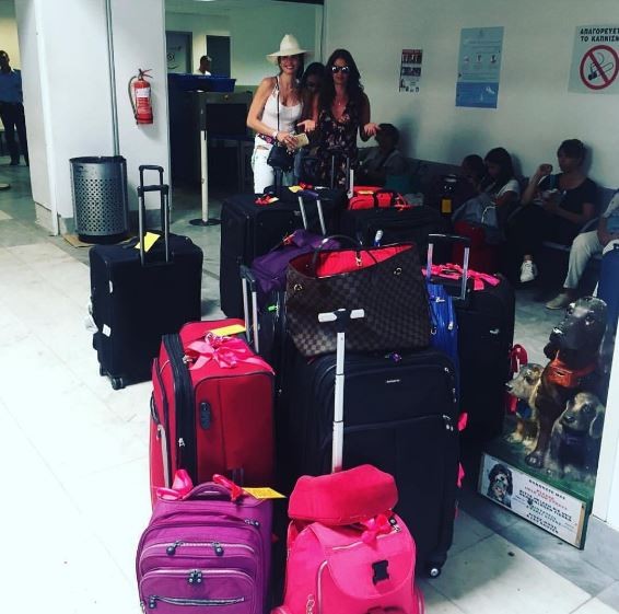 Luciana Gimenez mostra quantidade de bagagens (Foto: Reprodução / Instagram)