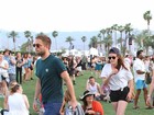 Kristen Stewart e Robert Pattinson são perseguidos por fãs em festival