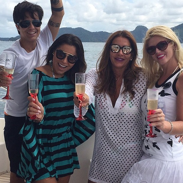 Thammy Miranda, Andressa Ferreira, Flavia Rocha e Val Marchiori (Foto: Instagram / Reprodução)