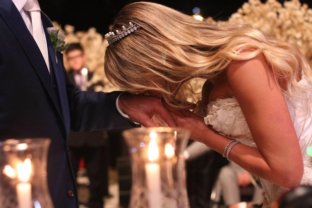 Casamento de Marcela Queiroz, do BBB 4, em castelo de luxo de Curitiba (Foto: Mehjji Moana / Divulgação Marcela Queiroz)