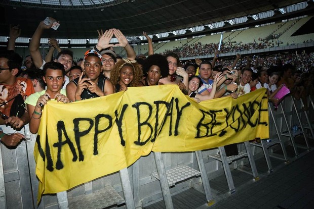 Fãs de Beyoncé em Fortaleza (Foto: Site Oficial/Reprodução)