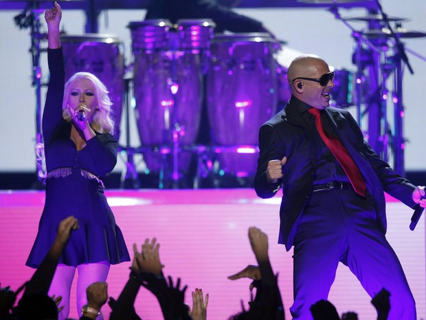 Pitbull e Christina Aguilera no Billboard Music Awards (Foto: Steve Marcus/ Reuters)