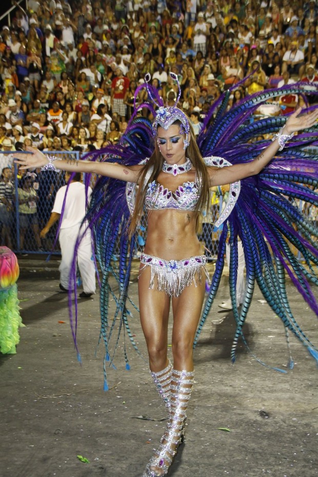 Thaila Ayala no carnaval no Rio de Janeiro (Foto: Graça Paes/ Foto Rio News)