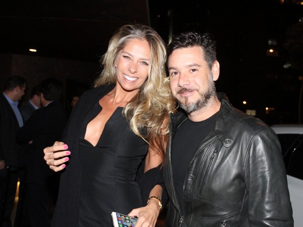 Adriane Galisteu com o marido, Alexandre Iódice, em evento em São Paulo (Foto: Paduardo e Thiago Duran/ Ag. News)