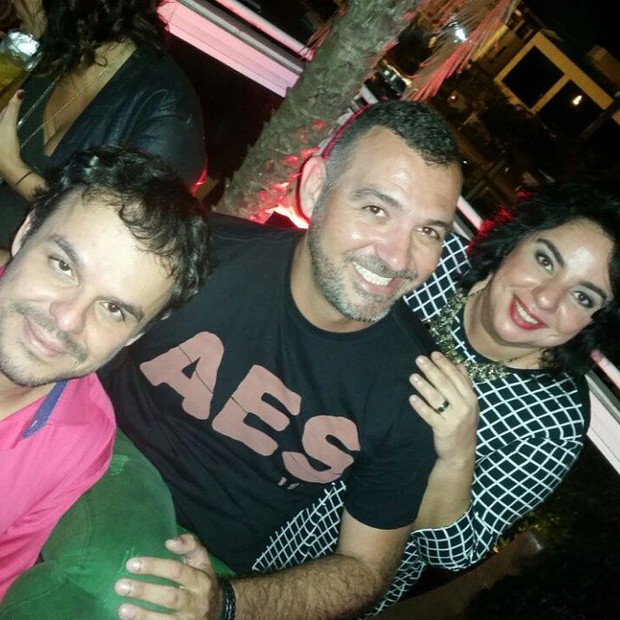 Ex-BBBs Adrilles, Vagner Lara e Mariza em festa no Rio (Foto: Instagram/ Reprodução)