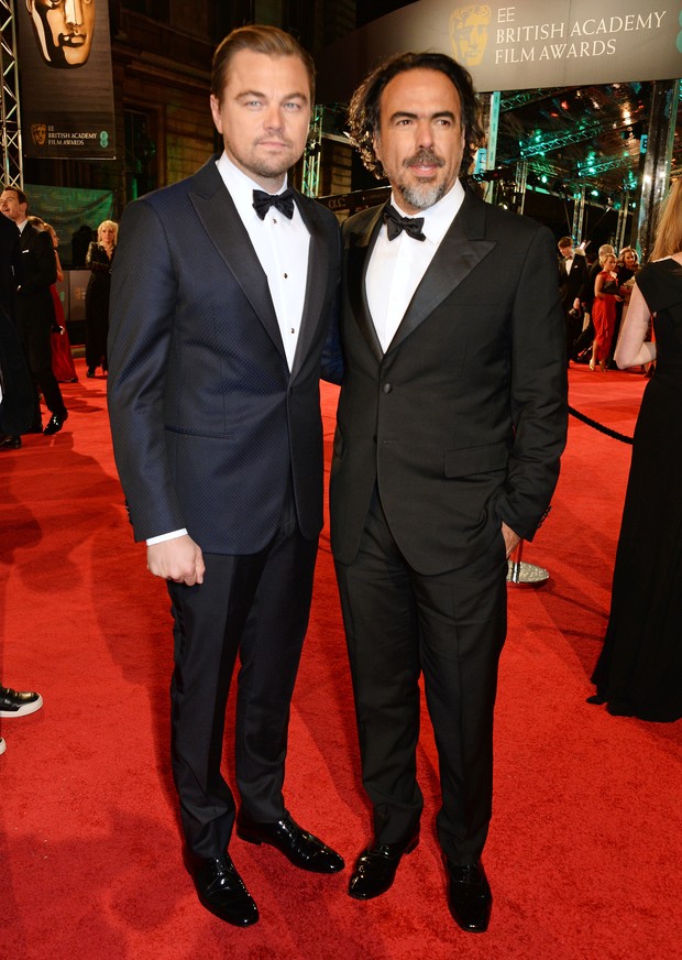 Leonardo DiCaprio e Alejandro Gonzalez no BAFTA (Foto: Getty Images)