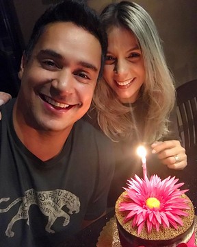 Carla Perez comemora aniversário ao lado do marido, Xanddy (Foto: Instagram/ Reprodução)