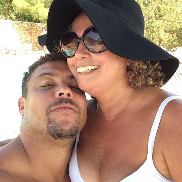Ronaldo com a mãe, Sônia Lima (Foto: Instagram / Reprodução)