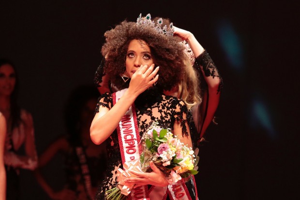 Karen Porfiro, Miss Ibirapuera, vence concurso (Foto: Rafael Cusato/EGO)