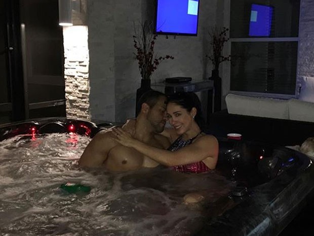 Bella Falconi e o marido, Ricardo Rocha (Foto: Instagram/ Reprodução)