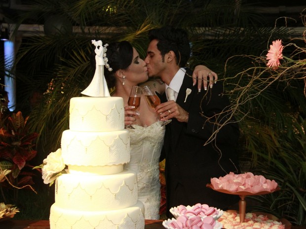 Casamento de Perlla (Foto: Isac Luz / EGO)