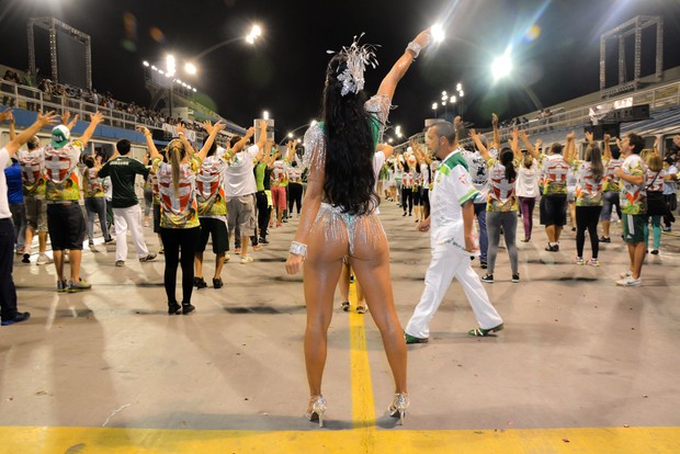 Aline Bernardes (Foto: Divulgação/Caio Duran-CDC Shows e Eventos)