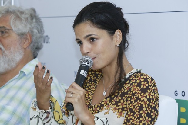 Emanuelle Araújo na coletiva do filme "Os Ventos que Virão" (Foto: Roberto Filho / agnews)