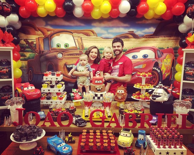 Regiane Alves comemora 2 anos do filho Gabriel (Foto: Instagram / Reprodução)
