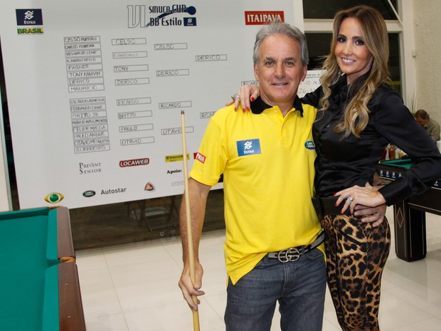 Otávio Mesquita com a mulher, Melissa Wilman, em evento em São Paulo (Foto: Marcos Ribas/ Foto Rio News)