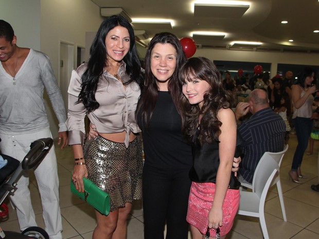 Sylvia Design, Simony e Larissa Manoela em festa em São Paulo (Foto: Danilo Carvalho e Thais Aline/ Ag. Fio Condutor)