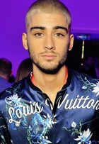 Zayn Malik, ex-One Direction, lançará linha de roupas, diz jornal