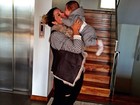 Dentinho se declara a Dani Souza e ao filho: 'Amo vocês demais'