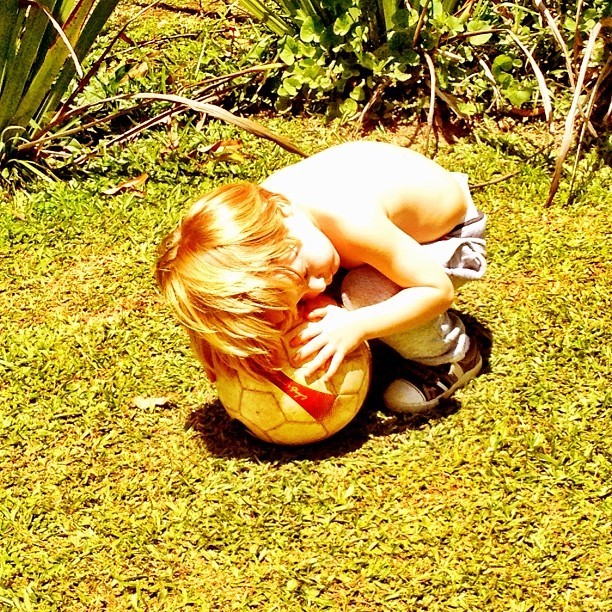 Dani Winits posta foto do filho Guy (Foto: Instagram / Reprodução)