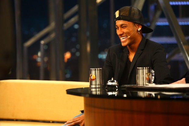 Neymar no programa do Jô (Foto: Iwi Onodero / EGO)