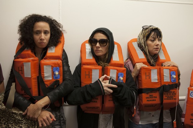 Thalita Carauta, Giovanna Antonelli e Fabíula Nascimento em S.O.S Mulheres ao mar (Foto: Gil Baroni/Divulgação)