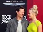 Sem sutiã, Julianne Hough lança 'Rock of Ages' ao lado de Tom Cruise