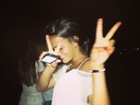 ‘Muita paz’, deseja Bruna Marquezine