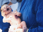Rubia Baricelli posta foto do nascimento da filha e se declara