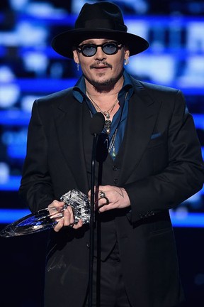 Johnny Depp em premiação em Los Angeles, nos Estados Unidos (Foto: Kevin Winter/ Getty Images/ AFP)