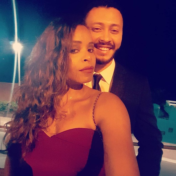 Roberta Rodrigues e o namorado, Guilherme Guimarães (Foto: Reprodução/Instagram)
