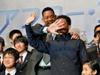 Will Smith e o filho divulgam filme em clima de descontração no Japão