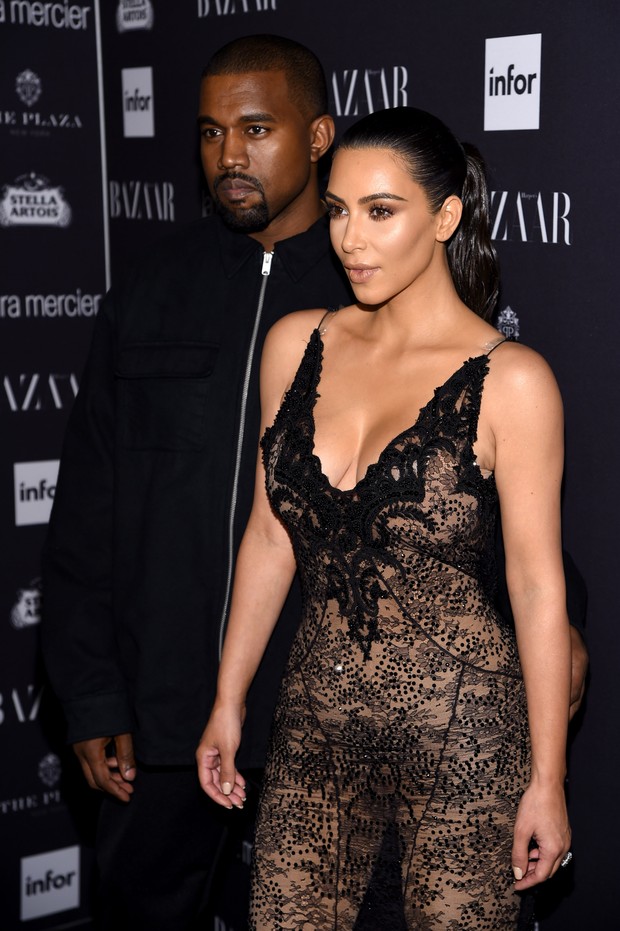 Kanye West e Kim Kardashian em festa em Nova York, nos Estados Unidos (Foto: Dimitrios Kambouris/ Getty Images/ AFP)