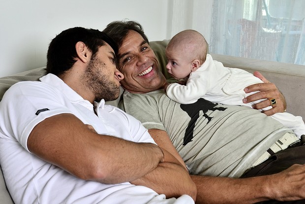 Beto e Felipe Simas posam para o EGO (Foto: Roberto Teixeira/EGO)