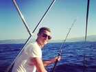 Cristiano Ronaldo aproveita tempo livre para pescar