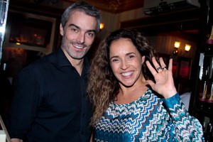 Daniela Mercury com o marido Marco Scabia (Foto: Marcos Ribas/ Foto Rio News)