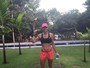 Daniella Cicarelli exibe barriga trincada em dia de treino