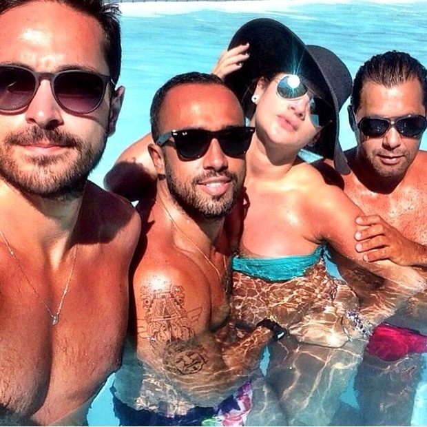 Mirella Santos escondendo barriga  (Foto: Instagram / Reprodução)