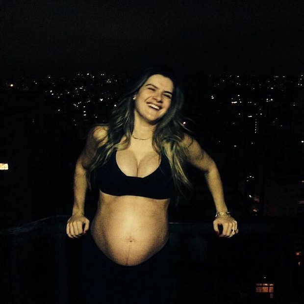 Mirella Santos exibe o barrigão de sete meses de gestação (Foto: Instagram/ Reprodução)