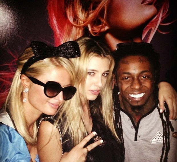 Paris Hilton e Lil Wayne (Foto: Twitter/Reprodução)