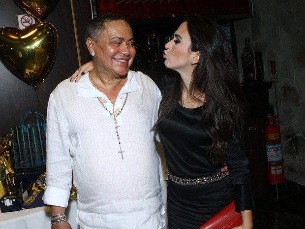 Tatá Werneck com o promoter Glaycon Muniz em festa no Rio (Foto: Raphael Mesquita/ Foto Rio News)