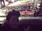 Luan Santana assiste a show da banda One Direction em São Paulo