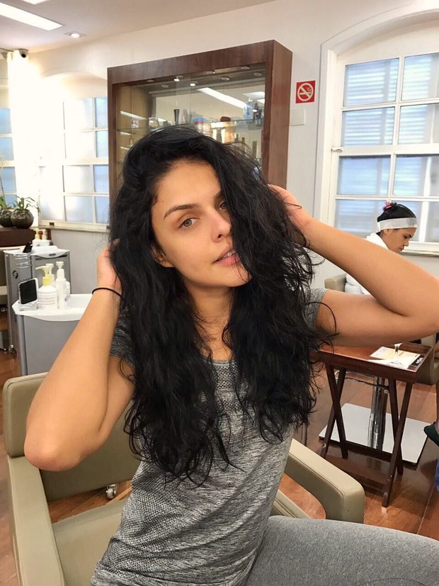 Paloma Bernardi cuida do cabelo (Foto: Arquivo Pessoal/Divulgação)