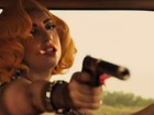 Lady Gaga aparece armada em novo trailer de 'Machete Kills'