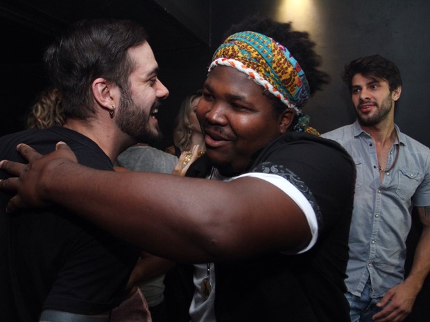 Ex-BBBs Max Porto, Ronan e Renan em festa na Zona Oeste do Rio (Foto: Anderson Borde/ Ag. News)