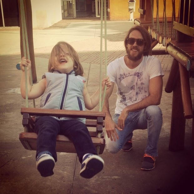 Renan Abreu com o filho, Romeo (Foto: Instagram / Reprodução)