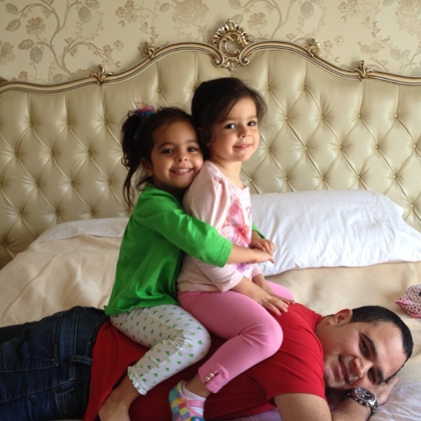 Luciano com as filhas (Foto: Instagram / Reprodução)