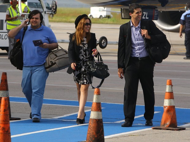 Wanessa no aeroporto Santos Dumont (Foto: Marcello Sá Barreto / AgNews)