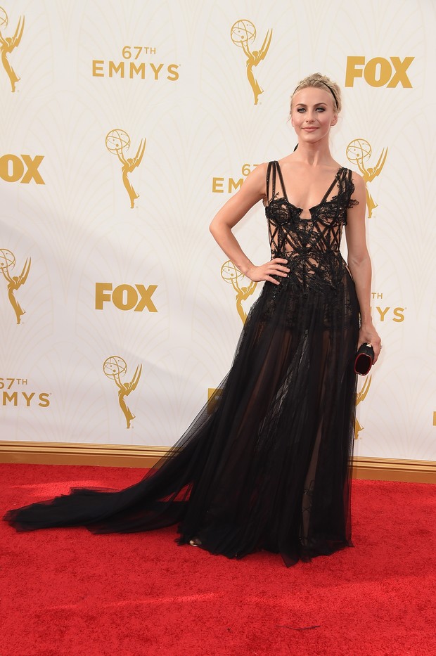 Julianne Hough no Emmy Awards (Foto: Getty Images)