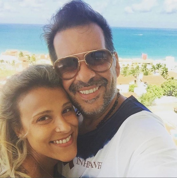 Leandro e Karina Hassum (Foto: Instagram / Reprodução)